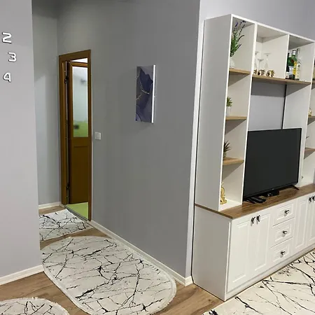 Apartamento One Bedroom View Pogradec
