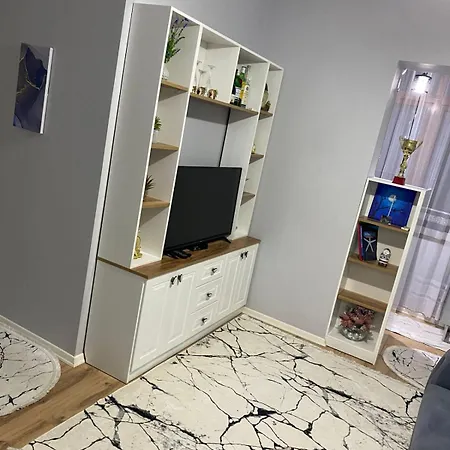 One Bedroom View Апартаменты *