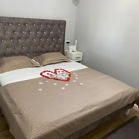 One Bedroom View Апартаменты Поградец